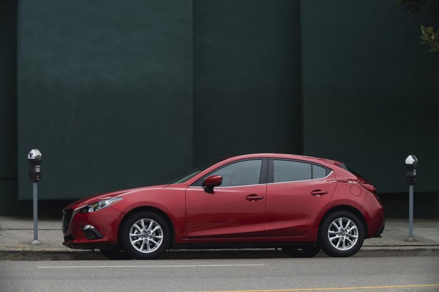 Mazda3 Hatchback 2014 года  (фото 102 из 131)